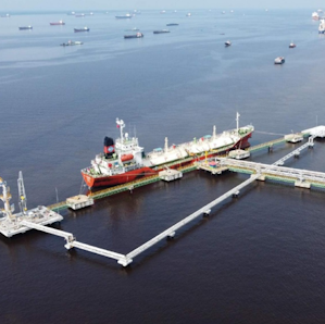 PEMBANGUNAN DERMAGA III PBBCE DUMAI